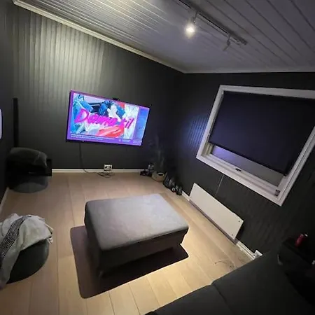 3 Bedroom Villa, Close To Cable Car, With Sauna